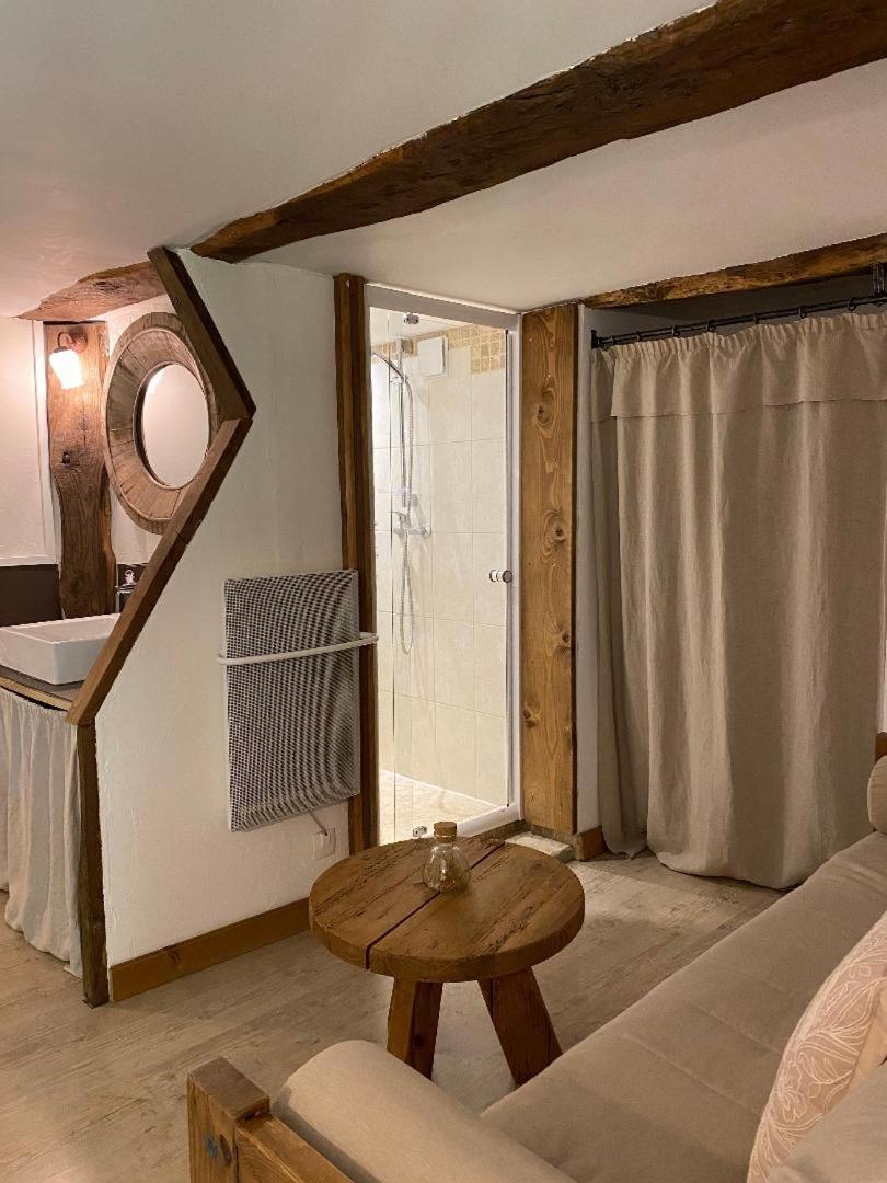 Argentine La Perle De La Lauziere, Chambres D Hotes מראה חיצוני תמונה